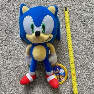 Sonic the hedgehog doll plush